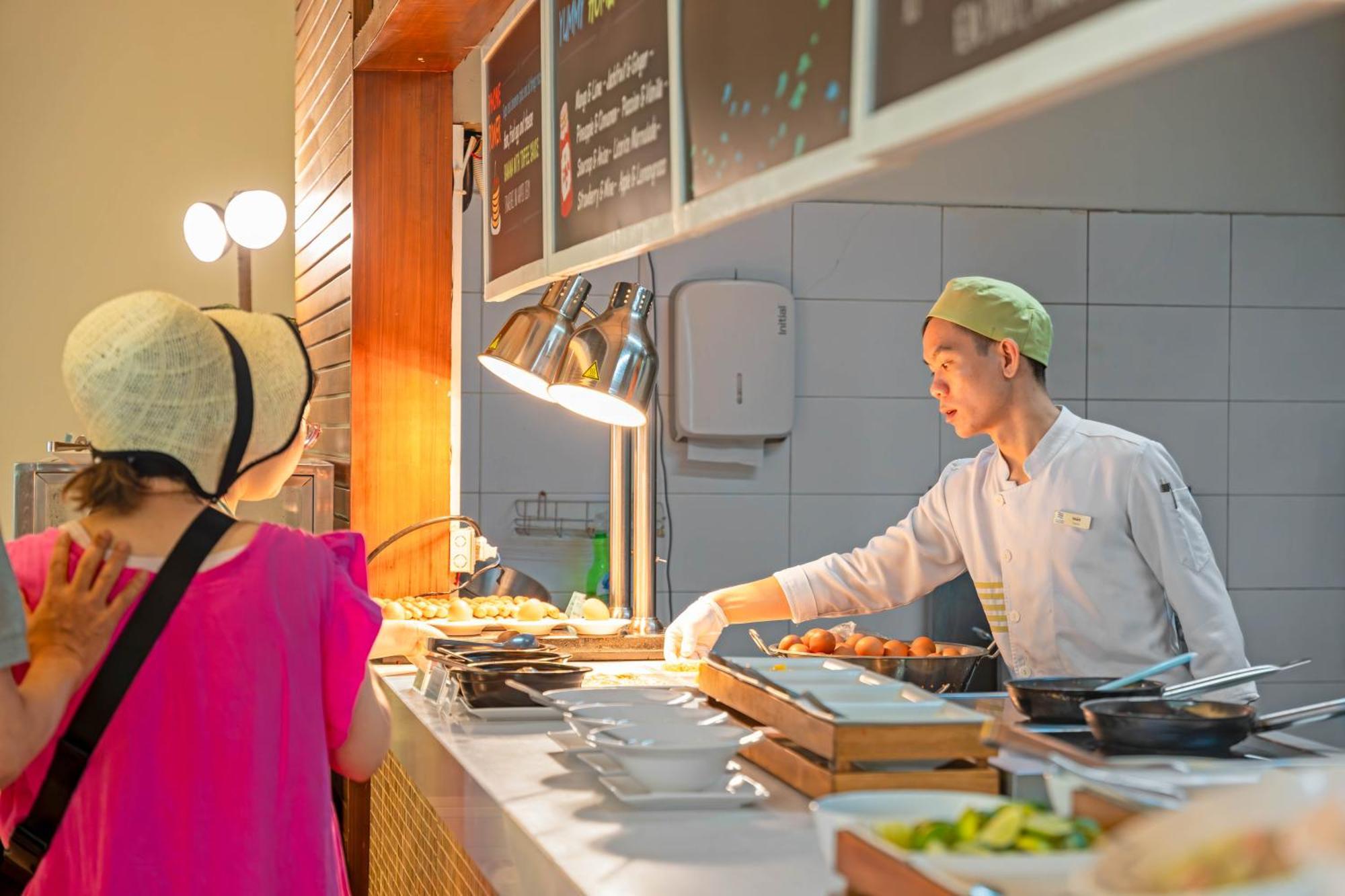 A La Carte Da Nang Beach Extérieur photo